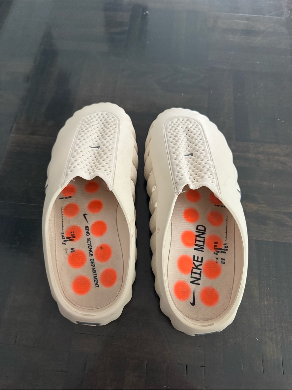 Nike mind 001